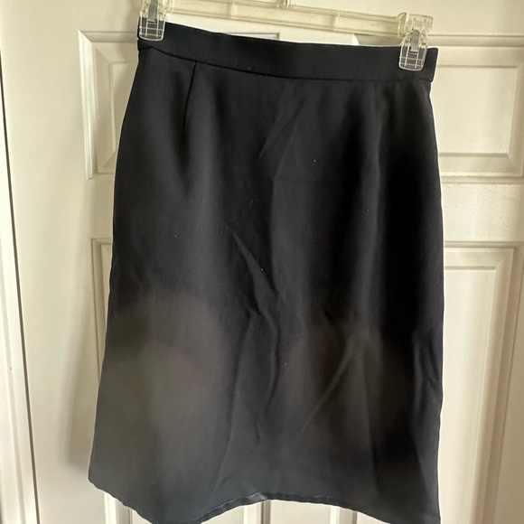 100% wool black skirt - Picture 4 of 5